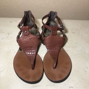 Vince Camuto Brown Sandals Sz. 8.5
